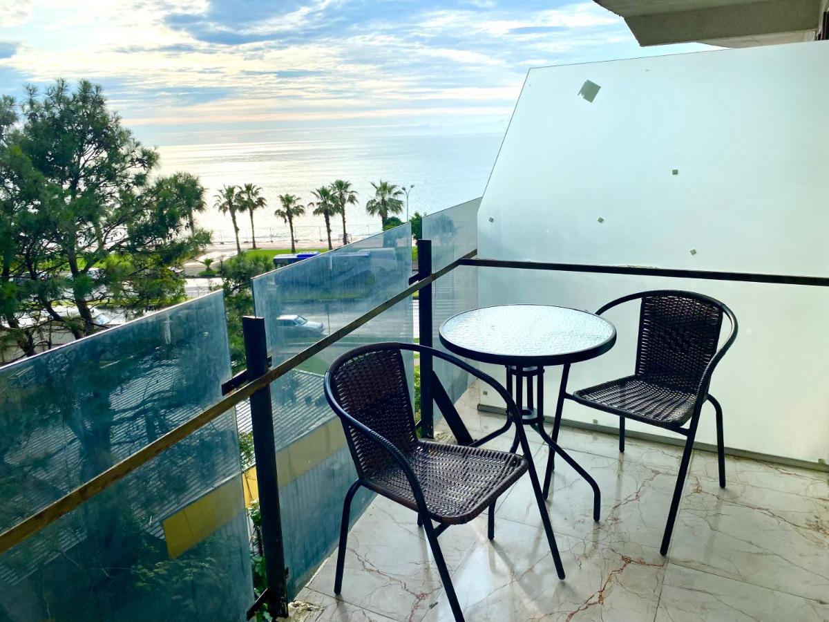 Lavanda Apartment Batumi Esterno foto