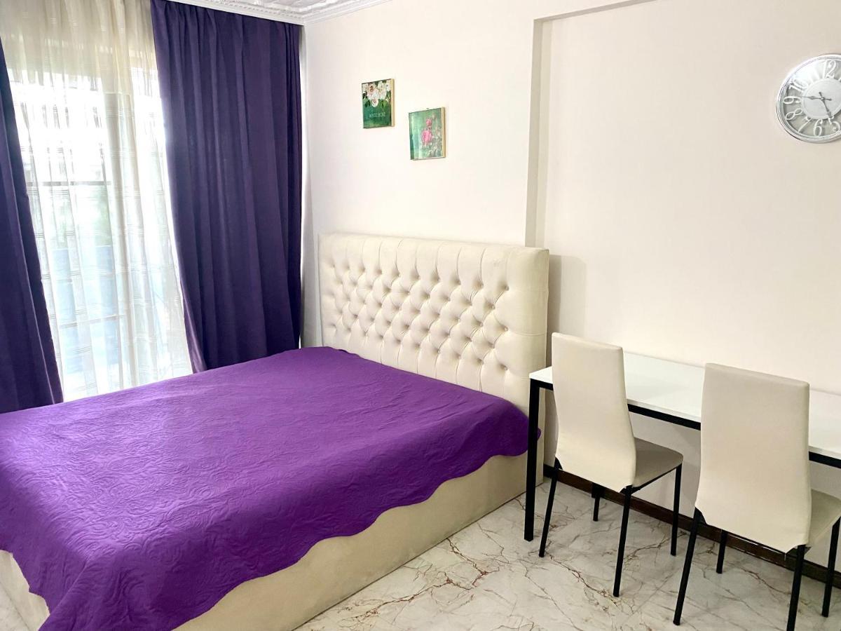 Lavanda Apartment Batumi Esterno foto
